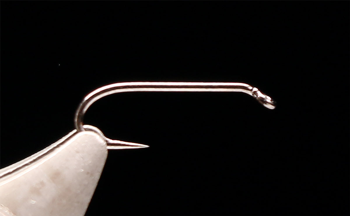 Fly tying hooks