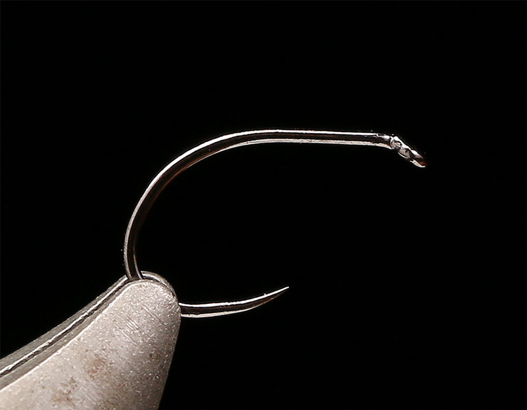 Kona Barbless Curved Nymph Scud Pupa (BC1) hook